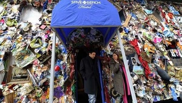 Foto: Hotel yang Dibangun Pakai 2 Ton Sampah