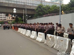 Akan Ada Demo, Kedubes AS Dijaga Ketat Ratusan Polisi
