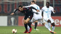 Andre Silva, salah satu top skorer sementara Liga Europa dengan enam gol, mandul pada pertandingan ini. Foto: Antonio Bronic/Reuters
