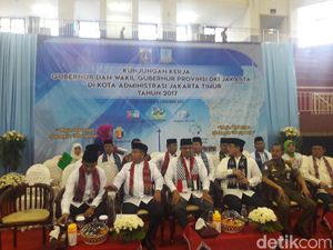 RT/RW Se-Jaktim Curhat soal Normalisasi Sungai hingga RSUD ke Anies