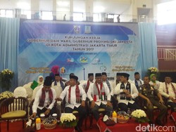 RT/RW Se-Jaktim Curhat soal Normalisasi Sungai hingga RSUD ke Anies