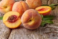 Alami Kondisi Langka, Anak Ini Hanya Bisa Konsumsi Buah Peach
