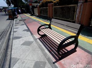 Trotoar di Jalan Yos Sudarso Kian Cantik dan Nyaman