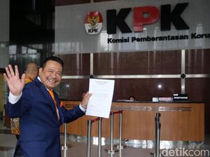 Mundur Jadi Pengacara Novanto, Otto: Tak Ada Masalah dengan Fredrich Mundur Jadi Pengacara Novanto, Otto: Tak Ada Masalah dengan Fredrich