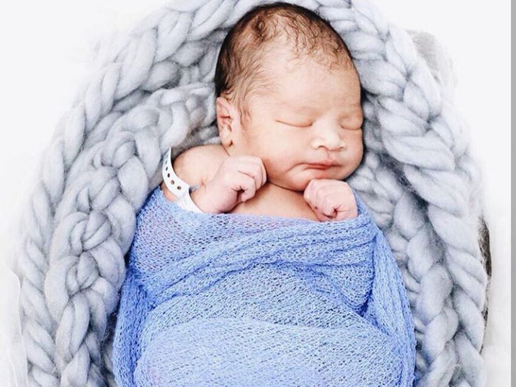 Lucunya Kai Attar Sugiono, Putra Kedua Titi Kamal Lucunya Kai Attar Sugiono, Putra Kedua Titi Kamal