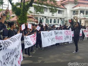 Aktivis dan Mahasiswa di Malang Serukan Bongkar Mata Rantai Korupsi