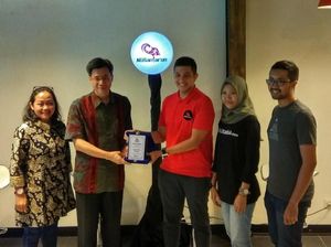 Lari 127 Km untuk Galang Donasi di NusantaRun