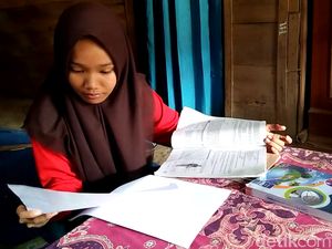 Tak Punya Biaya, Siswa Cerdas di Rembang Ini Terancam Putus Sekolah