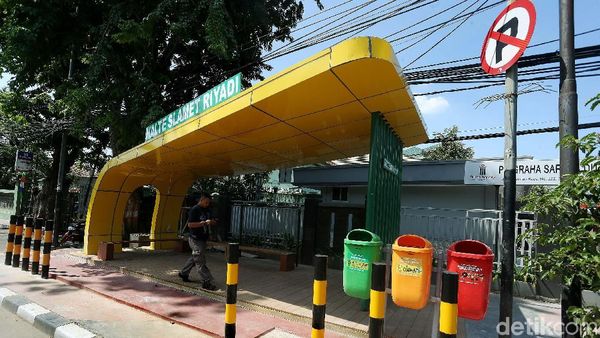 Foto: Keren, Begini Wajah Baru Halte Slamet Riyadi