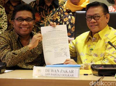 Agung Laksono Desak DPP Golkar Gelar Munaslub