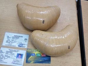 Penyelundup Sabu Via Riau Ditangkap Sesaat Sebelum Pesawat Terbang