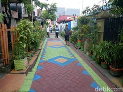 Makassar Punya Lorong Warna-warni