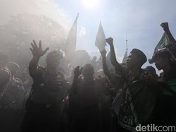 Tak Disambut Kedubes AS, Massa Pulang dengan Kecewa