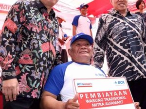 Dukungan BCA Dalam Kemitraan Warung Tradisional dan Ritel Modern