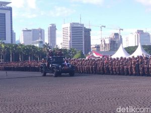 Video: Jokowi Jadi Inspektur Upacara FKPPI, Ajak Berantas Hoax Video: Jokowi Jadi Inspektur Upacara FKPPI, Ajak Berantas Hoax