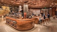 Mengintip Suasana Gerai Starbucks Terbesar Dunia di Shanghai