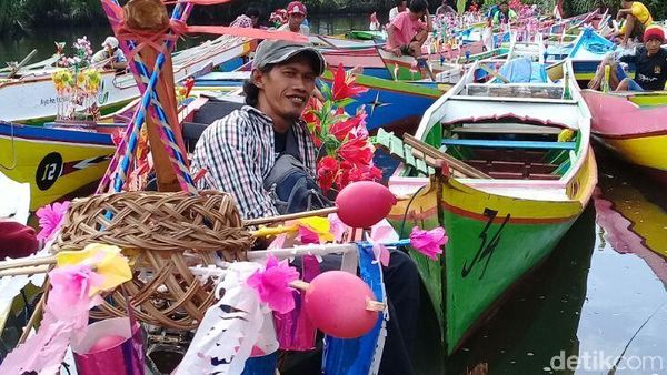 Potret Uniknya Tradisi Maulid di Objek Wisata Karst Rammang-Rammang