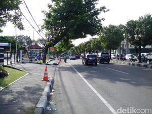 Demo Bubar, Arus Lalin Kawasan Bandara Adisutjipto Kembali Normal
