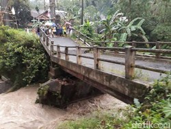 Jembatan Amblas, Jalan Utama Kaliwiro-Kalibawang Wonosobo Ditutup