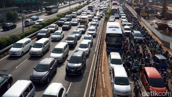 Tarif Tol Dalam Kota Naik, Bisakah Atasi Macet?