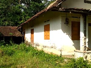 Macam-macam Hantu di Ekonomi RI