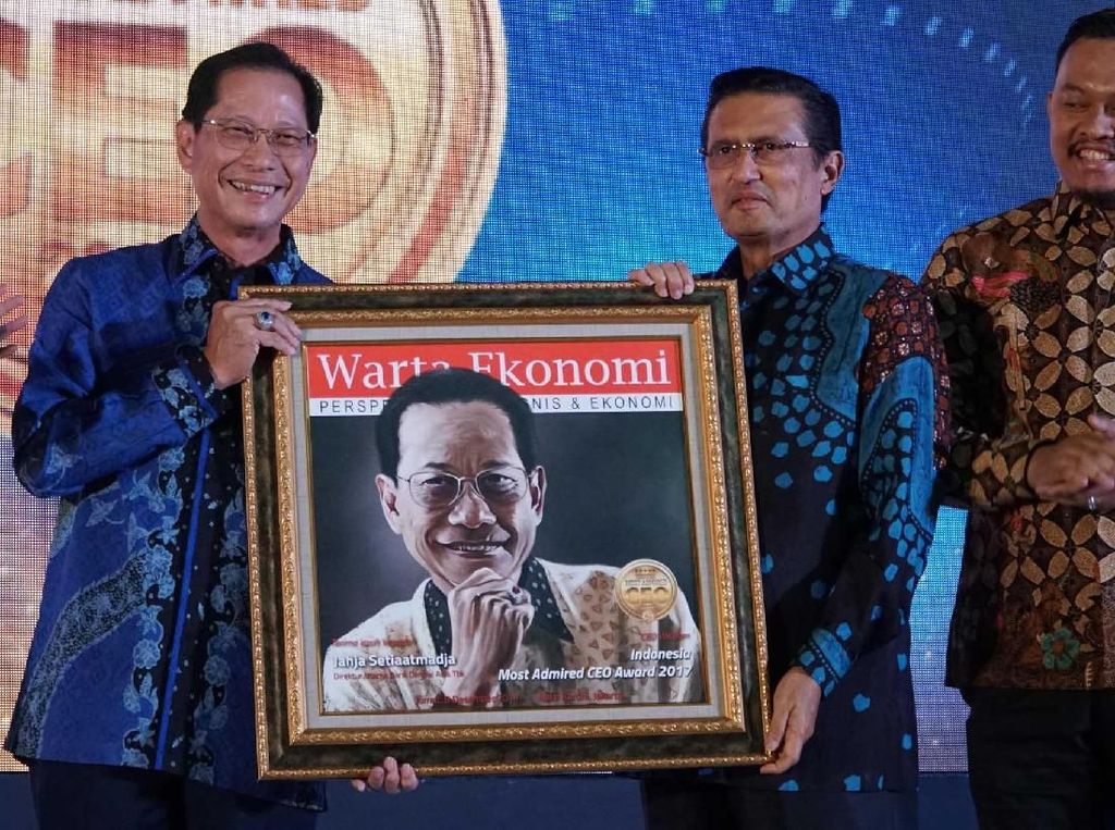 Presdir BCA Raih Indonesia Most Admired CEO 2017