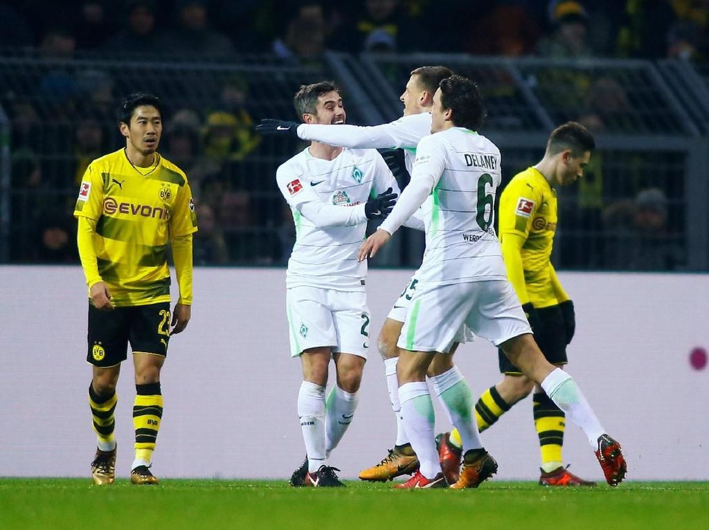Dipermalukan Werder Bremen, Dortmund Perpanjang Laju Negatif Dipermalukan Werder Bremen, Dortmund Perpanjang Laju Negatif