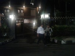 Ikut Kumpul di Rumah Airlangga, Nusron: Silaturahim dan Makan Bakso