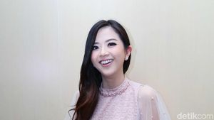 Si Manis Franda Selalu Tampil Memesona