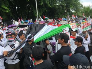 PKS Kirim Surat Terbuka untuk Trump via Kedubes AS Besok