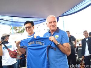 Mario Gomez Bergabung Persib Bukan untuk Uang Semata