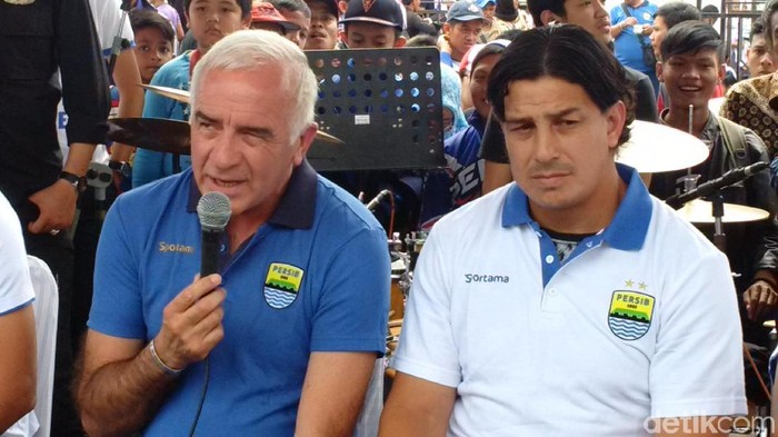 Persib Resmi Perkenalkan Mario Gomez