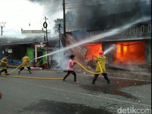 Toko Kelontong di Sukabumi Terbakar, Pemilik Duga Ada Sabotase
