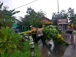 Polisi di Bojonegoro Aktifkan Patroli di Jalur Rawan Bencana