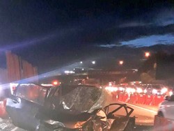 Begini Seramnya Tabrakan di KM 00.200 Cikampek