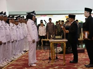 Lantik 51 Kepala Desa Terpilih, Ini Pesan Bupati Anas