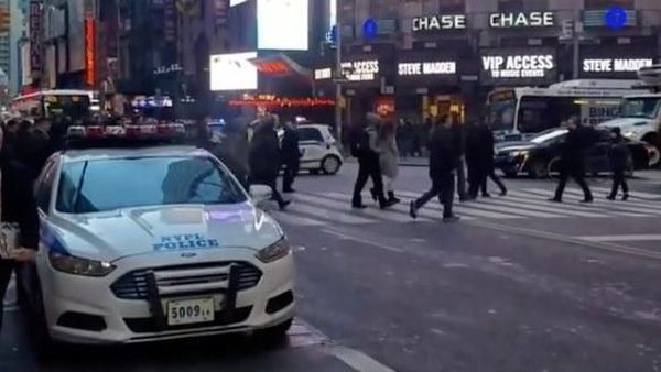 Foto: Suasana Saat Ledakan Guncang Manhattan New York