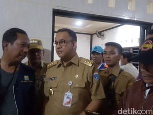 Dari Dukuh Atas, Anies Tinjau Banjir di Jati Padang