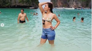 Foto: Liburannya si Hot Mom Wulan Guritno