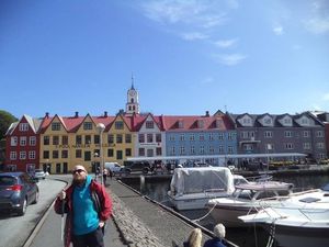 Kisah Traveler Tuna Netra yang Backpacking ke 124 Negara