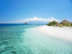 Pulau Kenawa, Pulau Tak Berpenghuni dengan Pesona Menakjubkan