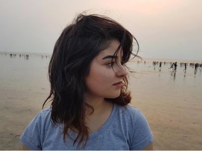 Foto: Ini Zaira Wasim, Aktris Bollywood yang Dilecehkan di Pesawat