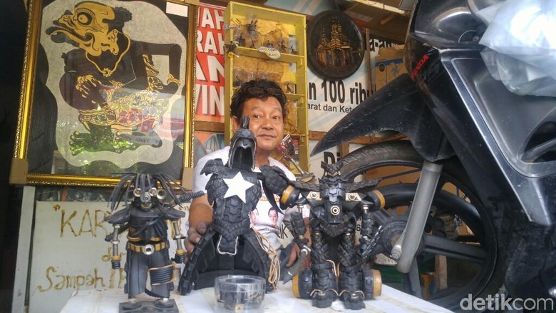 Kreatif, Tukang Tambal Ban di Semarang Ubah Limbah Jadi Karya Seni