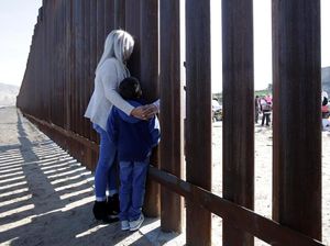 Pentagon Akan Kerahkan 800 Tentara ke Perbatasan AS-Meksiko