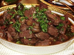 Intip 5 Hidangan Natal Pilihan Keluarga Kerajaan Inggris