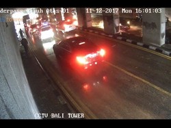 Banjir di Underpass Dukuh Atas Mulai Surut, Kendaraan Bisa Melintas