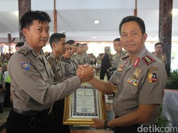 Ini yang Didapat Bripka Subhan Lantaran Gemar Berbagi Kotak Amal