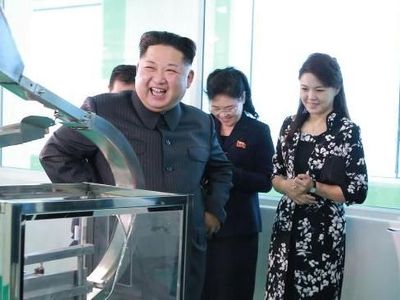 Foto: Wajah Ceria Kim Jong-Un Saat Kunjungi Berbagai Tempat di Korut