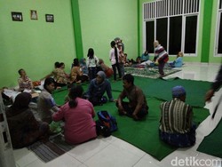 Retakan Tanah Terjadi di Pacitan, Ratusan Warga Diungsikan