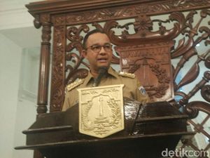 Suasana Beda Saat Anies-Sandi Jajal Mimbar Baru di Balai Kota